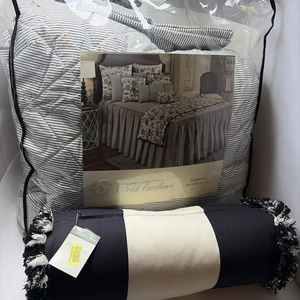 Noble Excellence Harmony, Navy White Striped Queen Bedspread 118x128 + 2 Shams